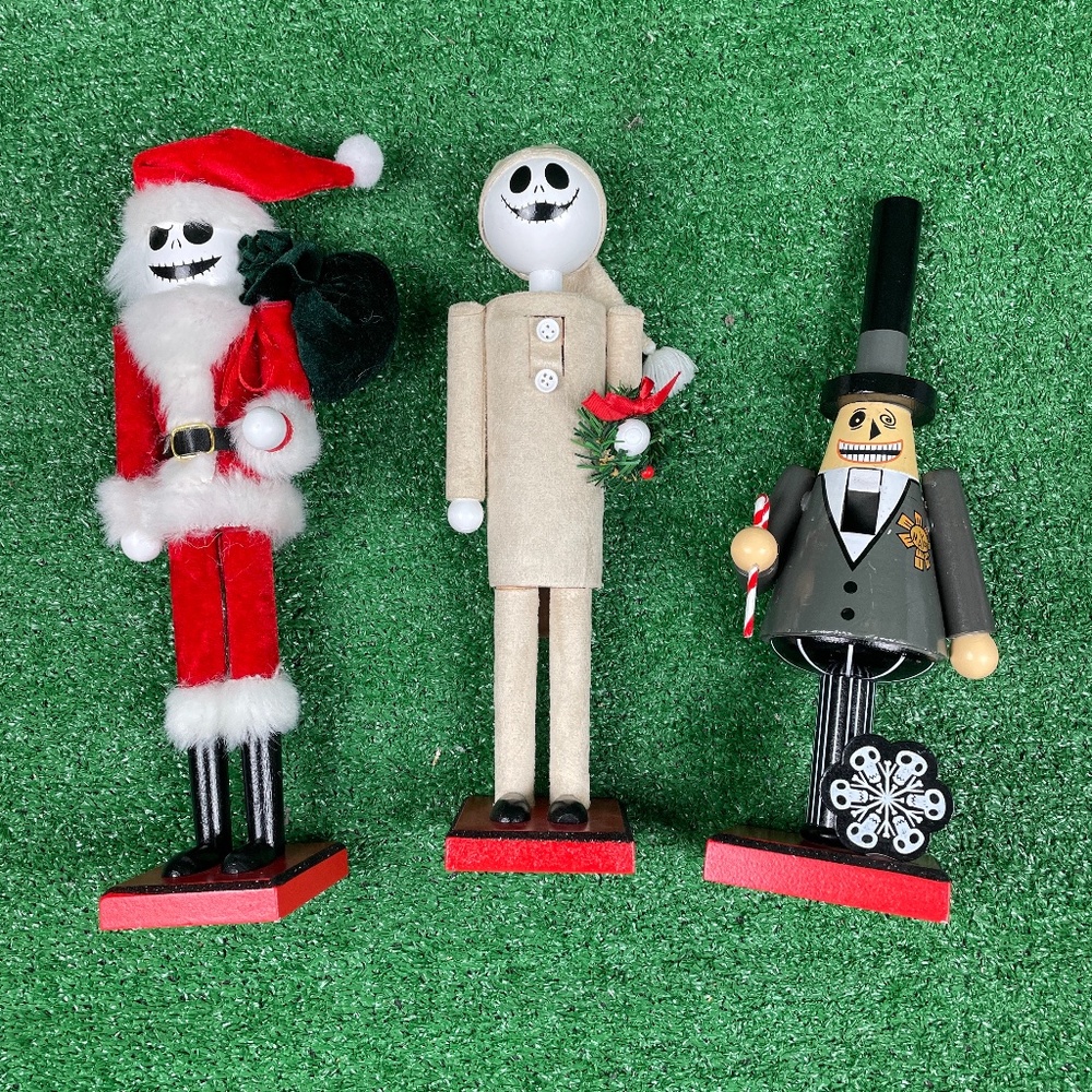 2pk Nightmare Before Christmas Nutcracker Collection